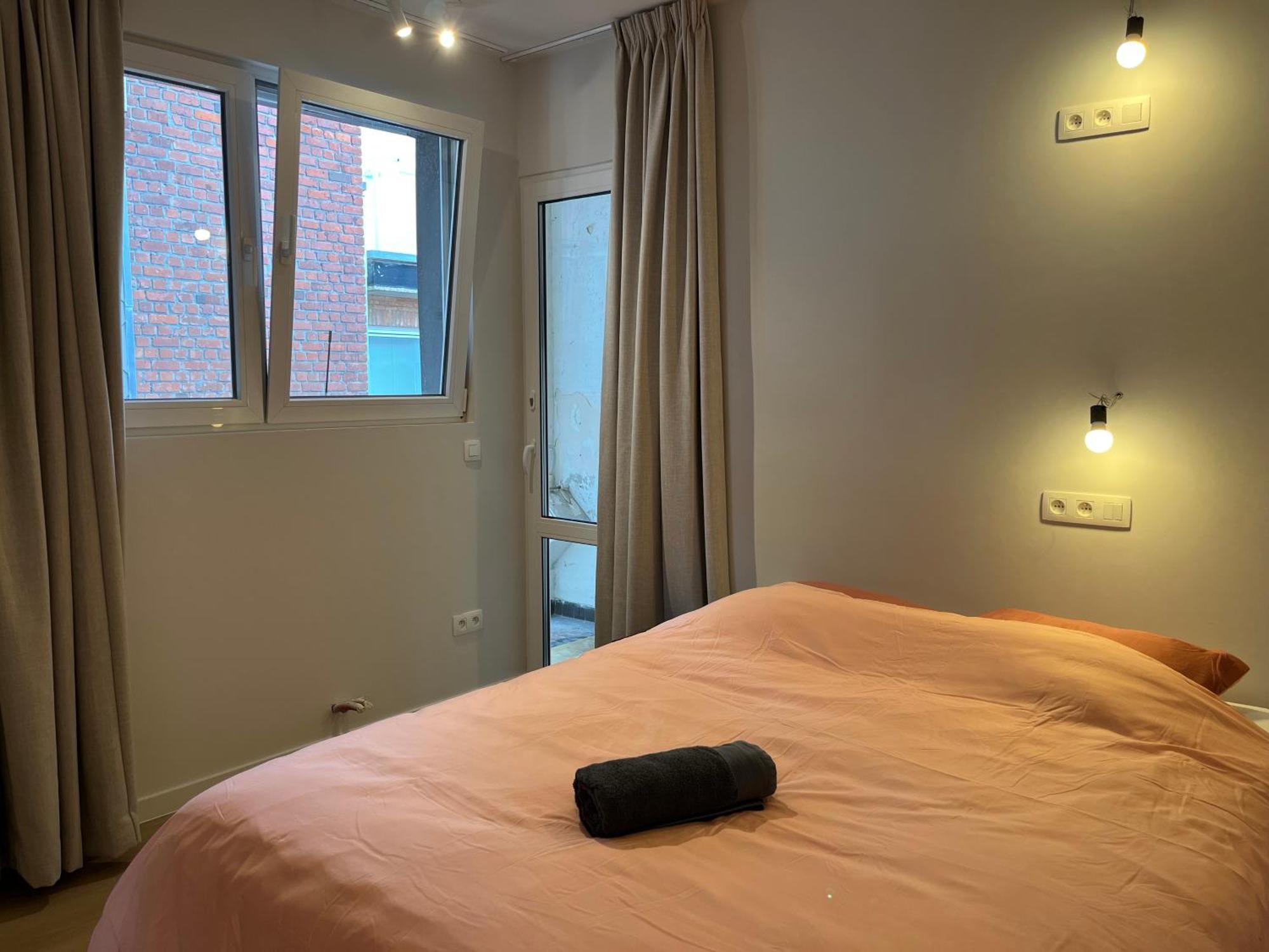 Renovated With Casino View And Free Parking
